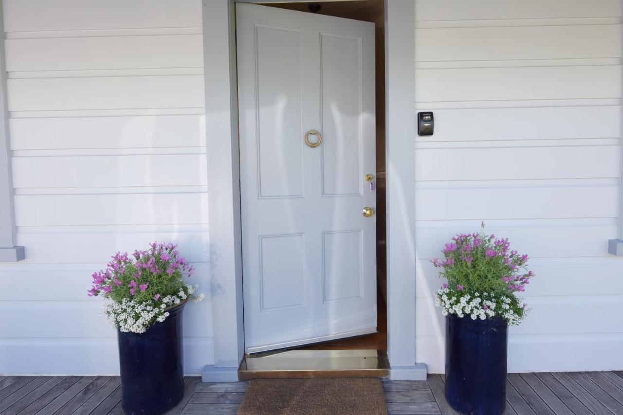 The Vicarage Martinborough Villa Bagian luar foto