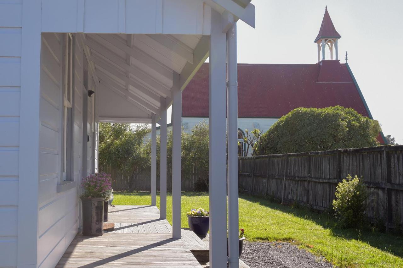 The Vicarage Martinborough Villa Bagian luar foto