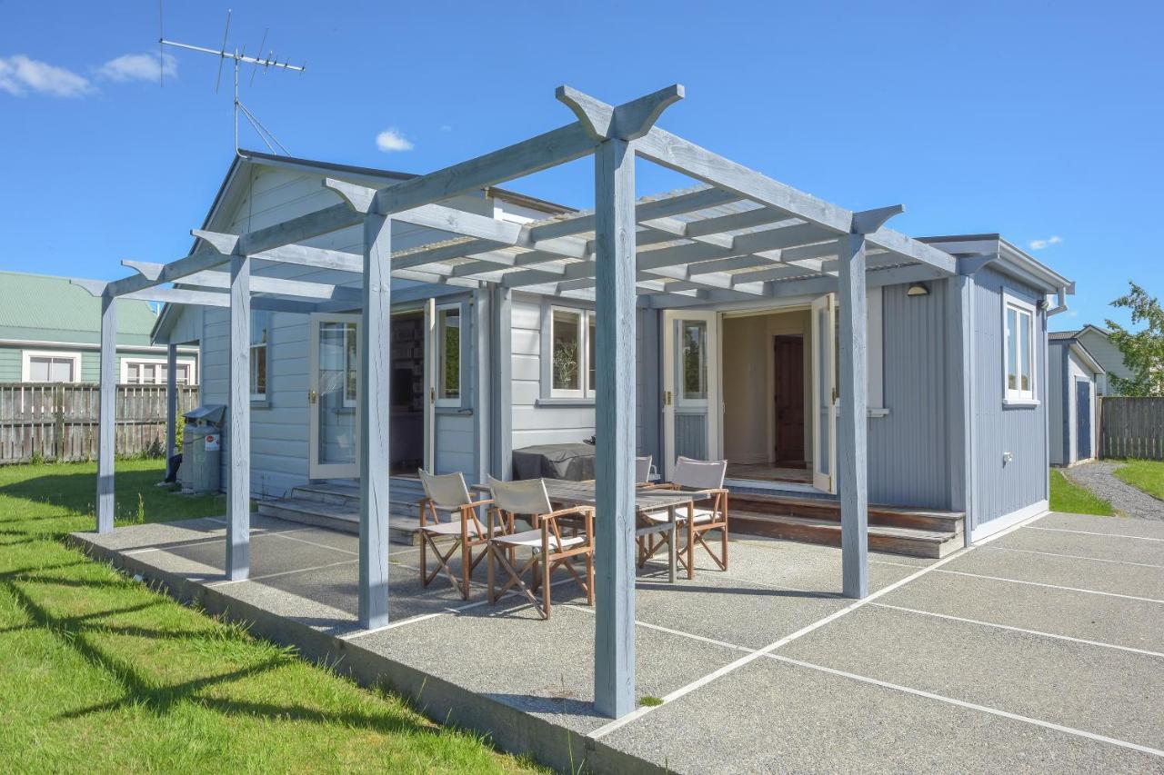 The Vicarage Martinborough Villa Bagian luar foto