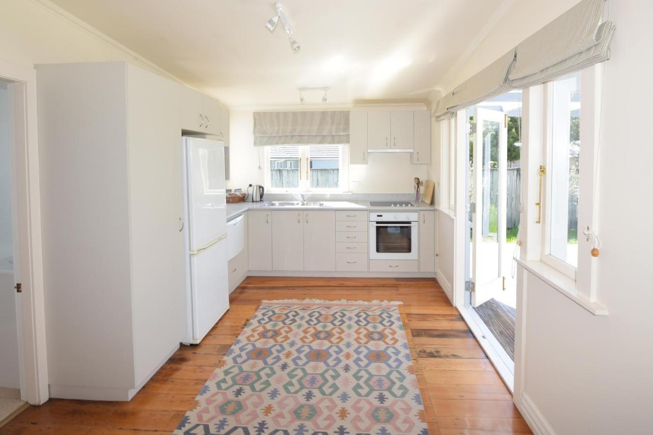 The Vicarage Martinborough Villa Bagian luar foto